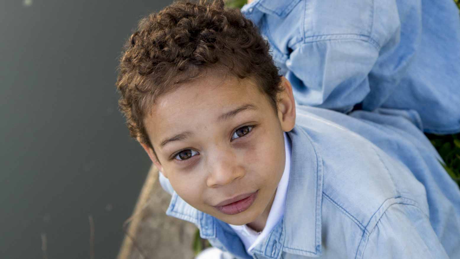 family session in Geneva's botanical gardens